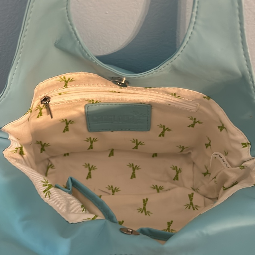 Vintage Cariloha Bamboo Blue and White flowered bamboo lined Mini handbag - Picture 6 of 10